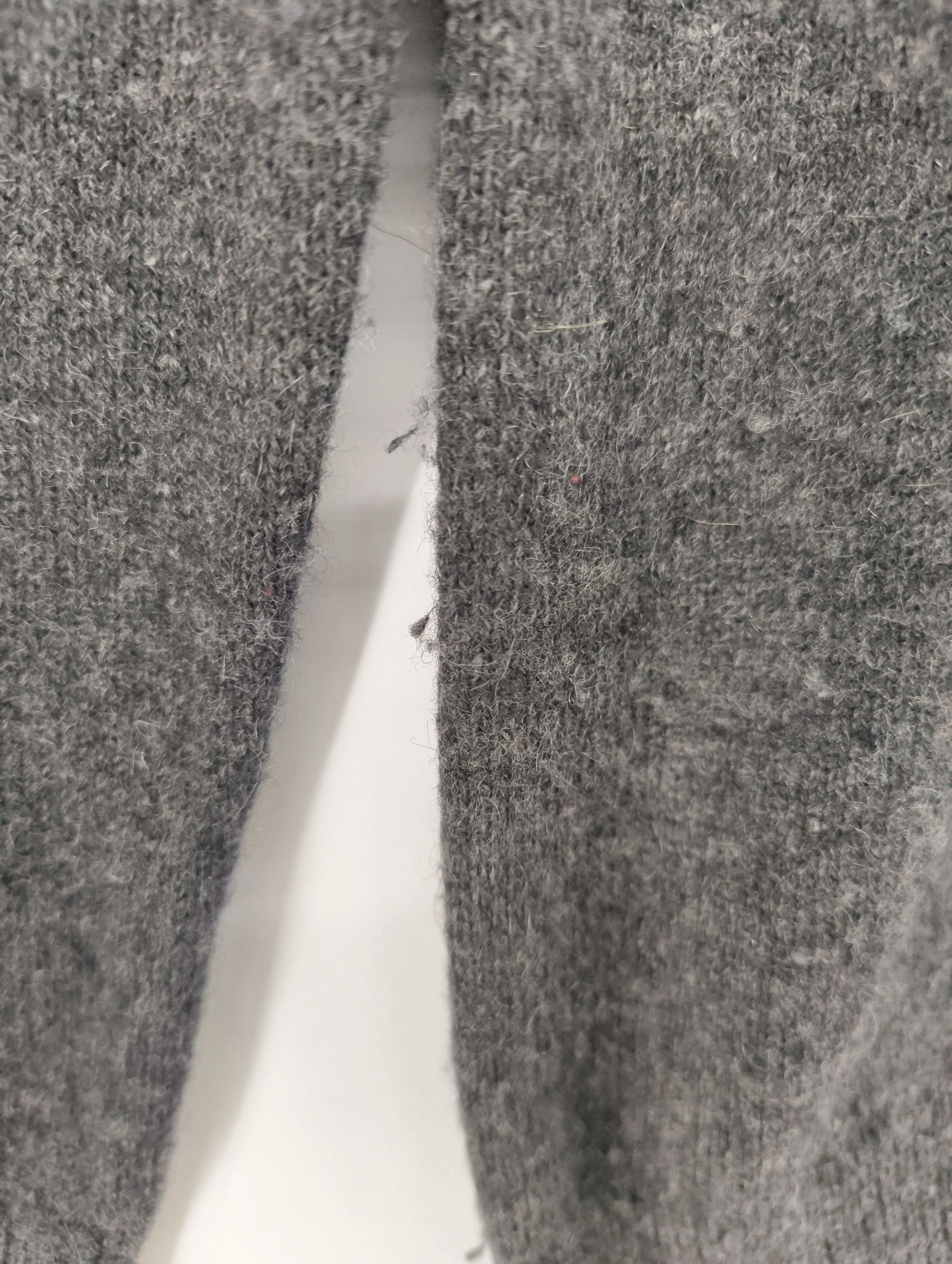 C By Bloomingdale's Women's Jumper L Grey 100% Cashmere V-Neck Pullover - Image 5