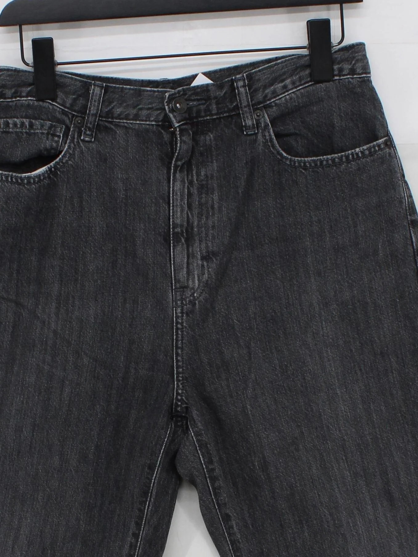 Uniqlo Men's Jeans W 30 in Black Cotton with Lyocell Modal Straight - Image 3