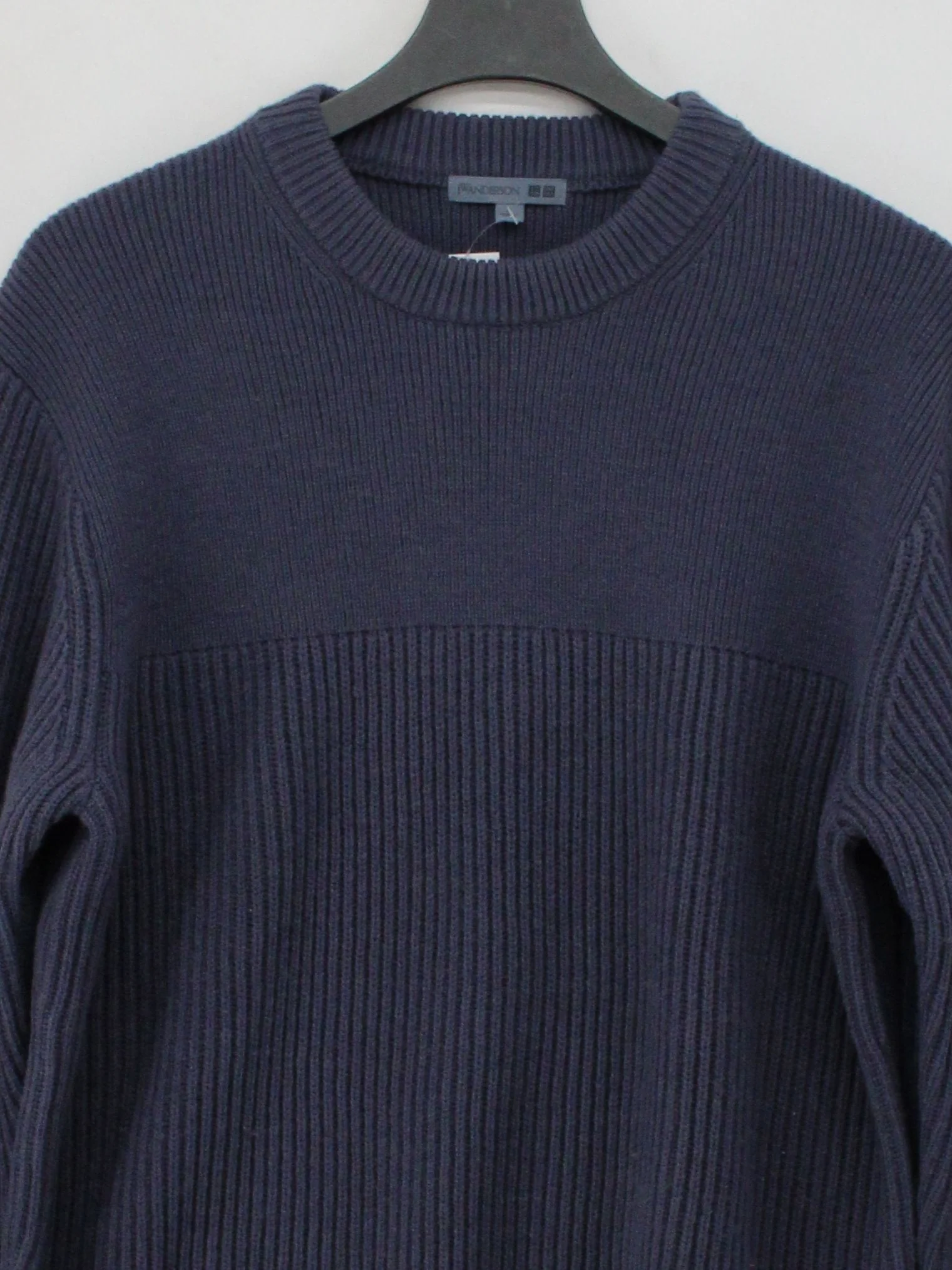 Uniqlo Men's Jumper M Blue Acrylic with Nylon, Wool Crew Neck Pullover - Image 3