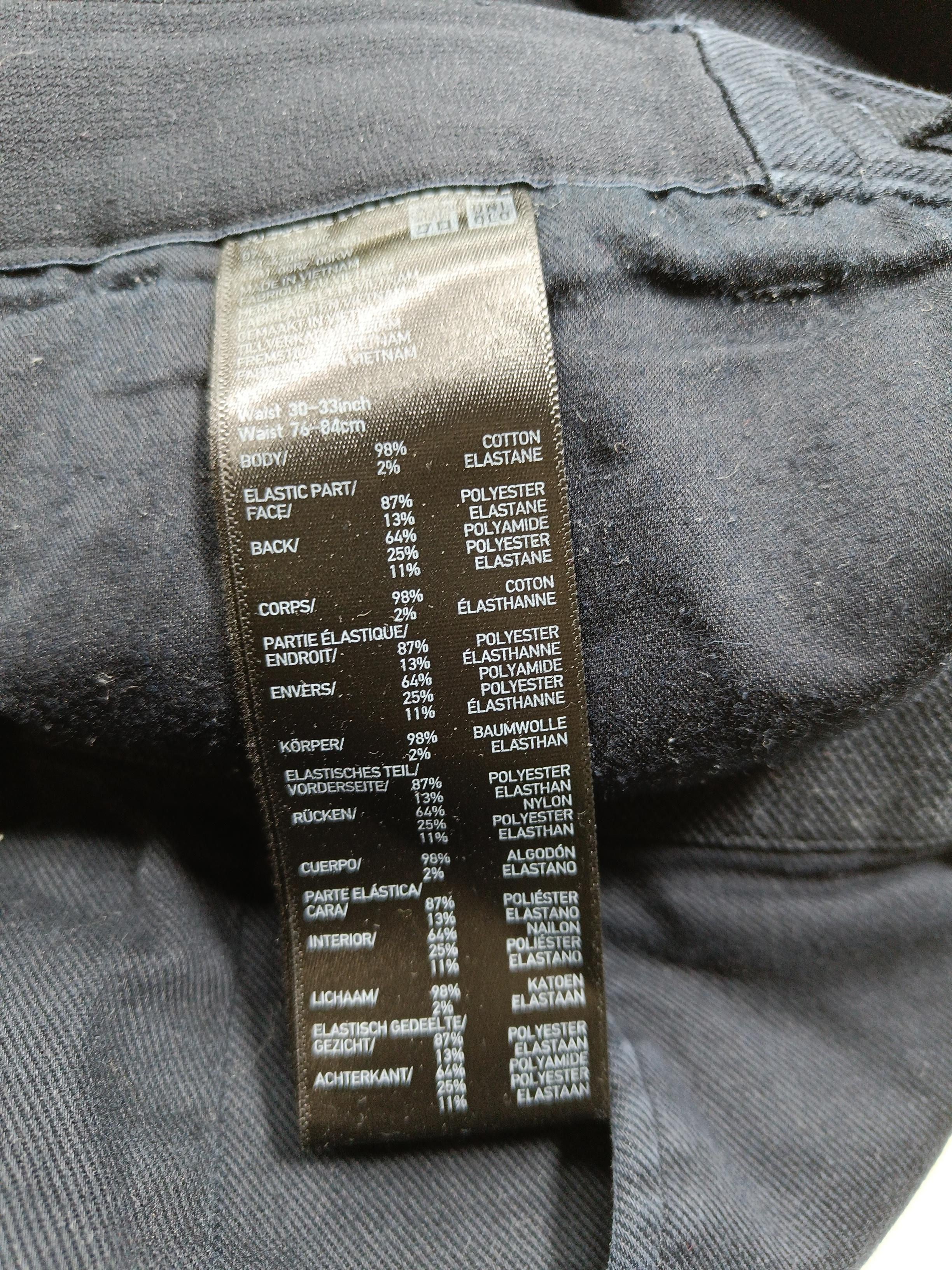 Uniqlo Men's Trousers M Black Cotton with Elastane Tapered Chino - Image 7